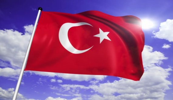  Turqia tërhiqet zyrtarisht nga traktati kundër dhunës ndaj grave 