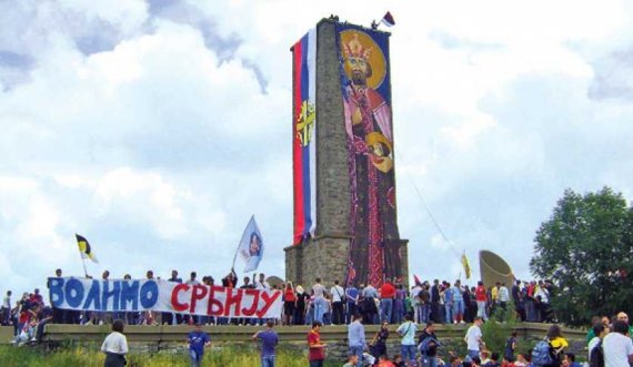 Gazimestani dhe Vidovdani janë mohim i  identitetit historik të Kosovës shqiptare