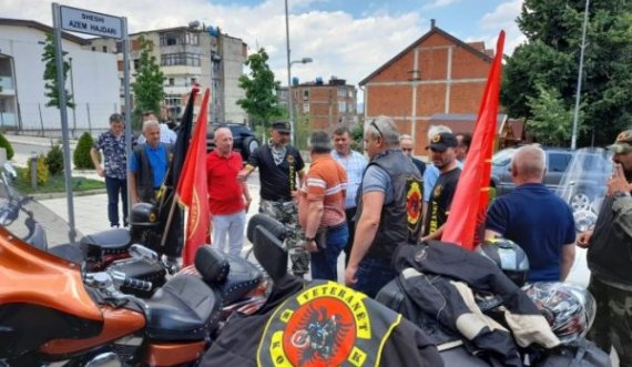  Veteranët e UÇK-së zbresin në Tropojë me një skuadër motoristësh 