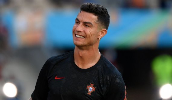 Ronaldo kryeson listën e 10 më të pasurve të Instagram-it, për një postim merr shumën marramendëse