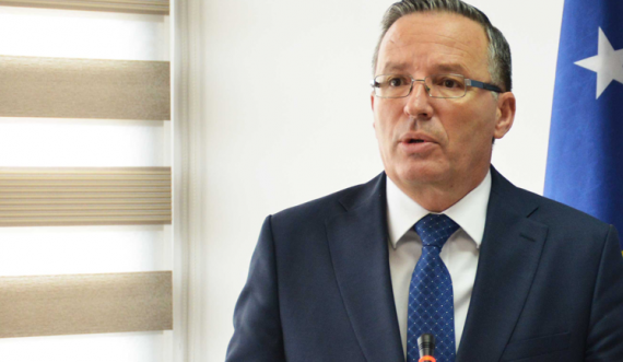 Bedri Hamza: Memli Krasniqi ka përgatitjen profesionale e politike për ta dërguar PDK’në, aty ku e ka vendin 