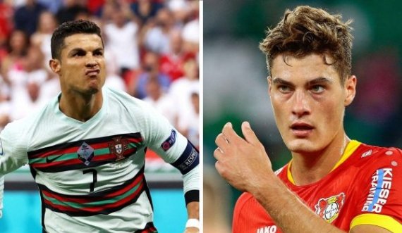 Patrik Schick e “kërcënon” Cristiano Ronaldon