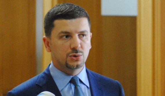 U përmbys rezultati, kryetari i PDK-së thotë se votat e diasporës në Dragash u manipuluan