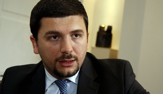 Krasniqi: Vushtrrisë do t’i kthehet perspektiva me kryetarin Ferit Idrizi