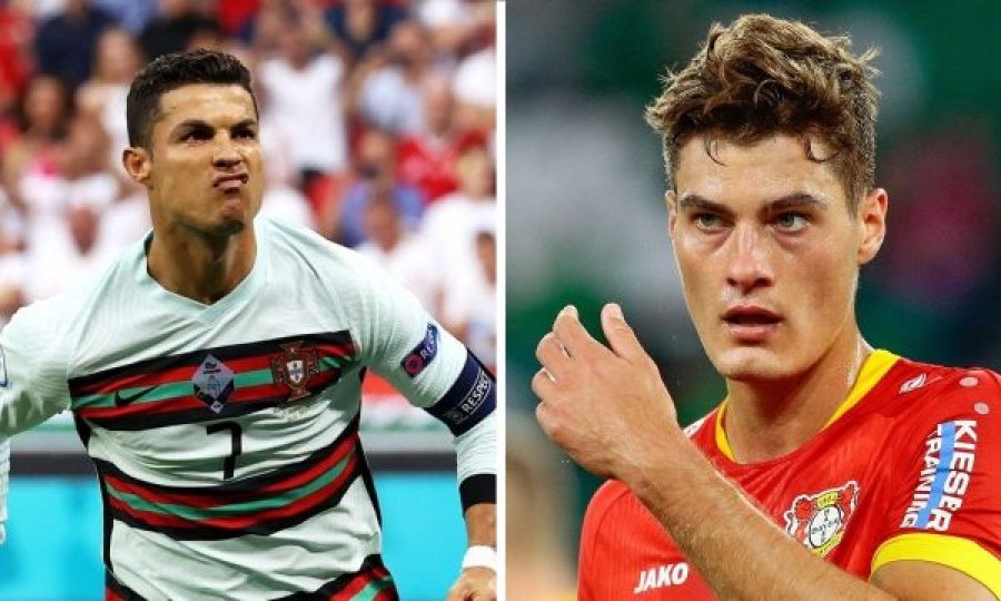 Patrik Schick e “kërcënon” Cristiano Ronaldon