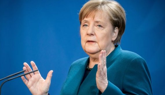 'Zonja e hekurt' mban fjalimin e lamtumirës, Merkel ‘zgjedh’ pasardhësin e denjë të saj