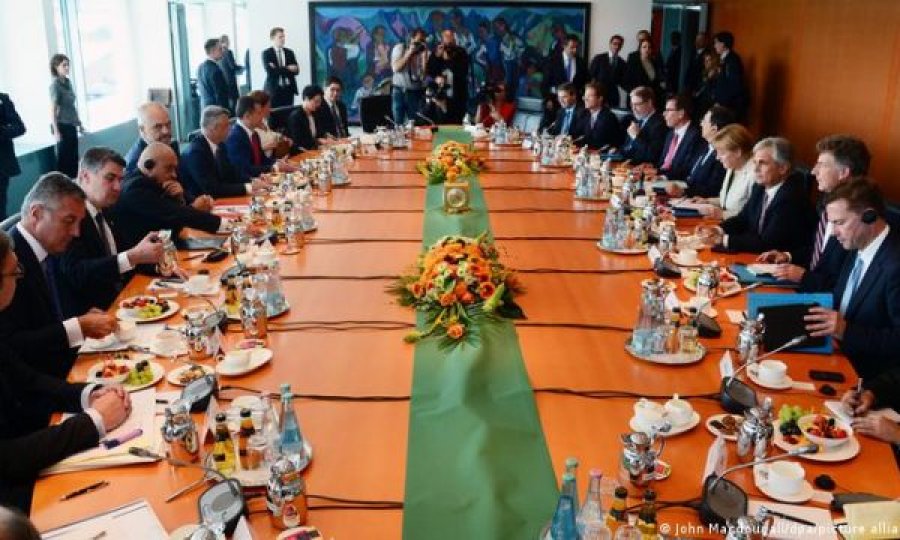 Angela Merkel mbledh për të fundit herë sot kryeministrat e vendeve të Ballkanit Perëndimor