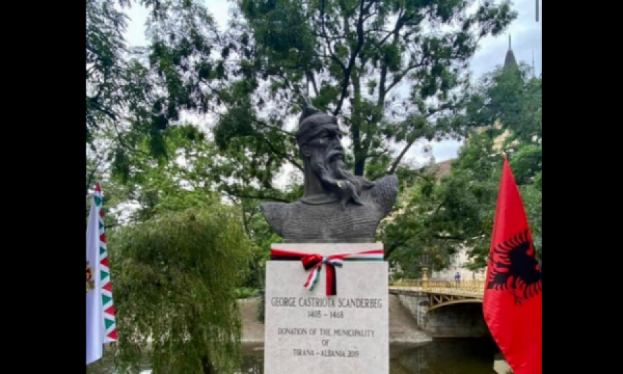 Vendoset në Budapest busti i Skënderbeut