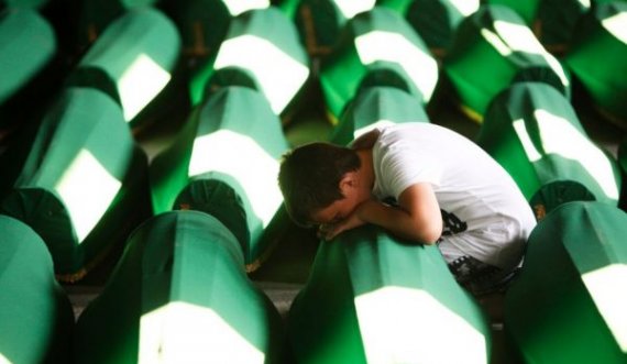 Teksti i plotë i Rezolutës për dënimin e gjenocidit në Srebrenicë