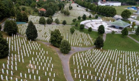 BE-ja përsërit thirrjen kundër mohimit të gjenocidit në Srebrenicë