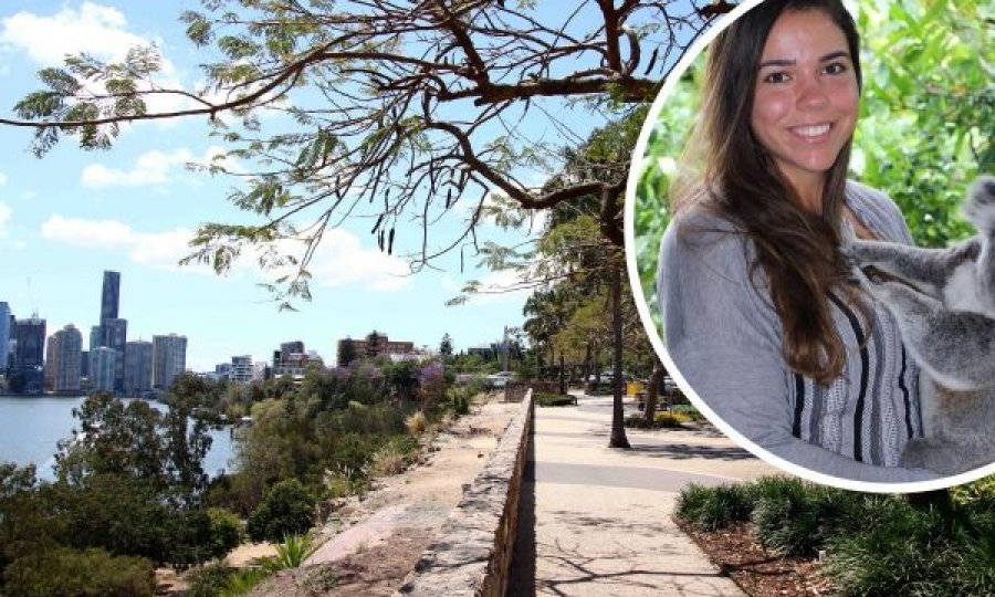 Gruaja bie nga shëmbi teksa po festonte ditëlindjen e 33’të