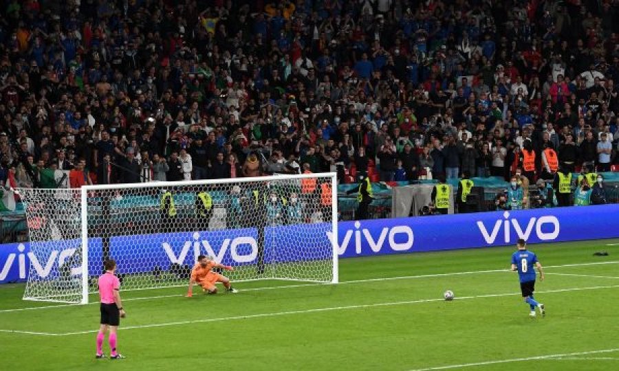 “Mora frymë thellë” – Jorginho shpjegon penalltinë që e dërgoi Italinë në finale të Euro 2020