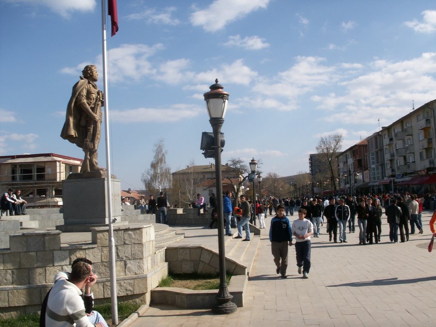 Burri nga Drenica e rrah bashkëshorten e tij