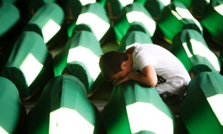Teksti i plotë i Rezolutës për dënimin e gjenocidit në Srebrenicë