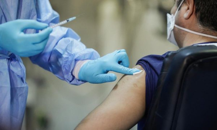 Interesim i vogël për vaksinim në shtetin e BE-së, mbyllen 117 qendra