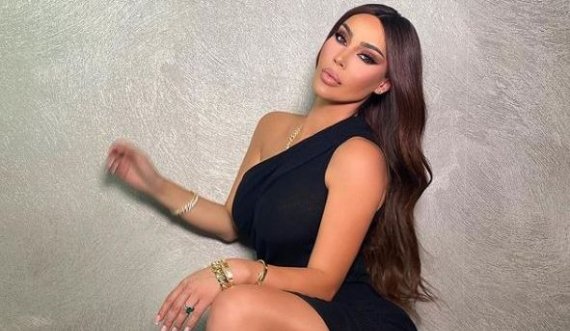 Fjolla Morina tërheqëse në fotot e fundit, e krahasojnë me Kim Kardashian