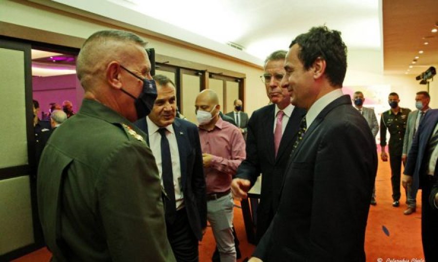 Kryeministri Kurti takoi Ministrin e Mbrojtjes Kombëtare të Greqisë, Nikolaos Panagiotopoulos