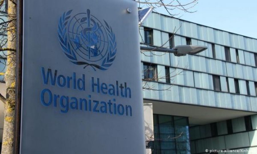 OBSH paralajmëron se lufta kundër pandemisë nuk ka përfunduar