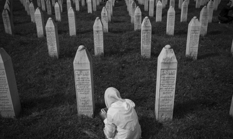 Gjermania anulon shpërblimin për mohuesin e gjenocidit të Srebrenicës