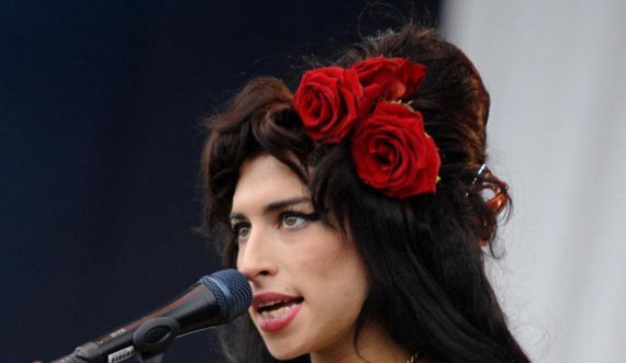 Pas 10 vitesh, zbulohet dëshira më e madhe e Amy Winehouse para vdekjes tragjike