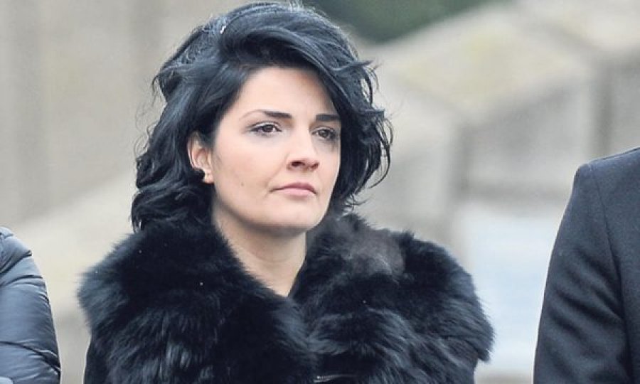 Gruaja e Oliver Ivanoviqit thotë se po e pret një ftesë nga Kosova lidhur me rastin e vrasjes së burrit të saj