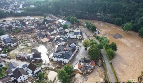 Reshje të pazakonta në Europë, në Gjermani 40 të vdekur e shumë të humbur si pasojë e vërshimeve