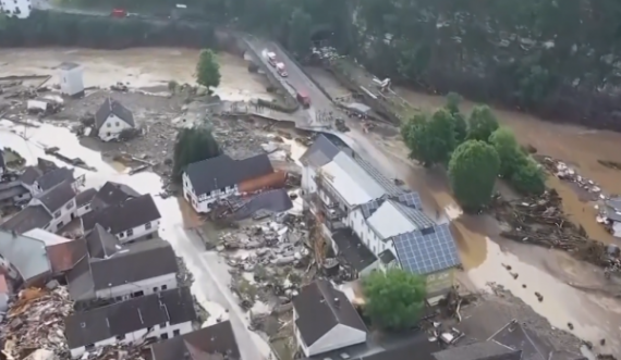 Pamje nga ajri të vërshimeve katastrofike në Gjermani