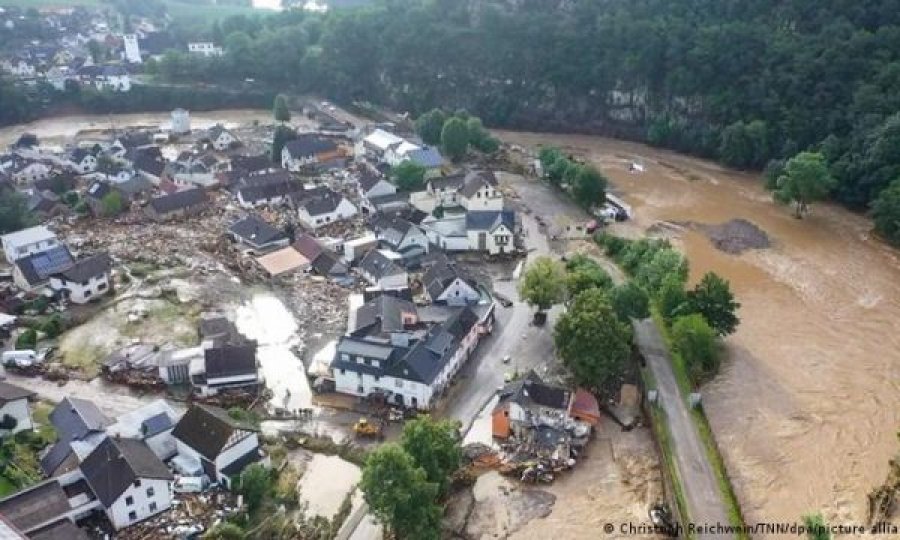 Reshje të pazakonta në Europë, në Gjermani 40 të vdekur e shumë të humbur si pasojë e vërshimeve