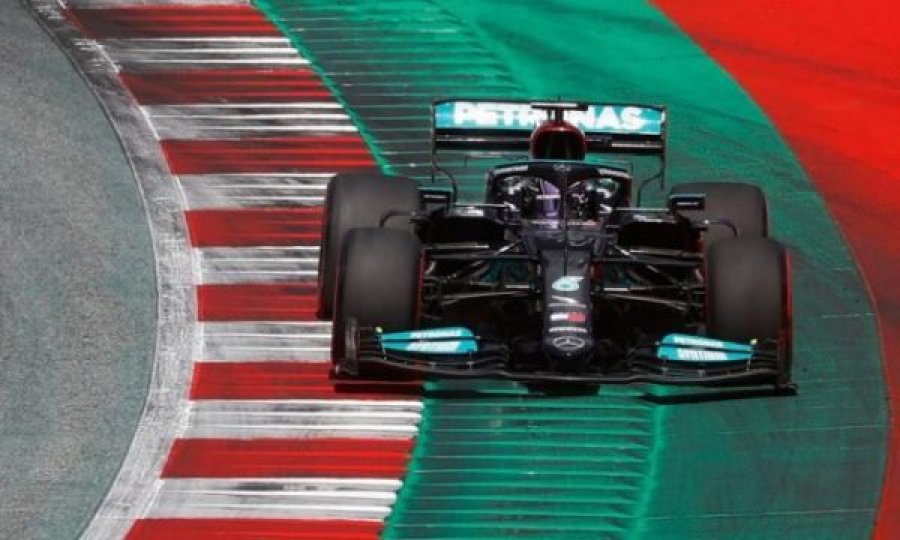 Hamilton e paralajmëron Verstappen: Çastet e vështira na bëjnë ta japim më të mirën
