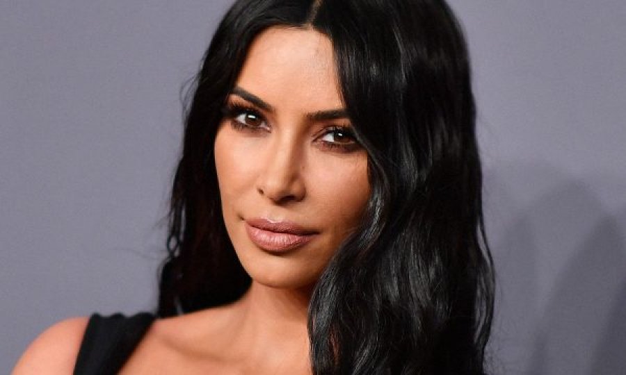 “Më ka ndryshuar shumë”, Kim Kardashian bën rrëfimin e rrallë për Kanye West pas ndarjes