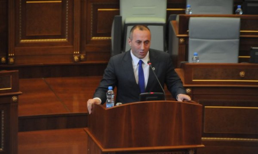 Haradinaj për Dimal Bashën: Ua zbulova edhe një të meçëm në VV, përpos Miss Gjyshes