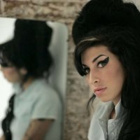 Zbulohen detaje mbi vdekjen e këngëtares Amy Winehouse
