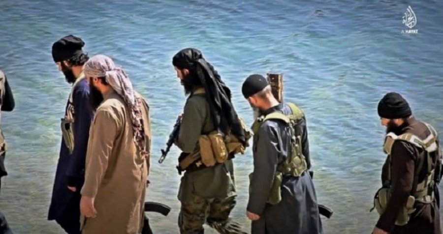 Shqiptarët e bllokuar në Siri kërkojnë të rikthehen, por shteti nuk jep shpresa