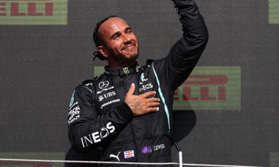 Hamilton sot mund ta tejkalojë Schumacherin dhe të shkruajë historinë në Formula 1
