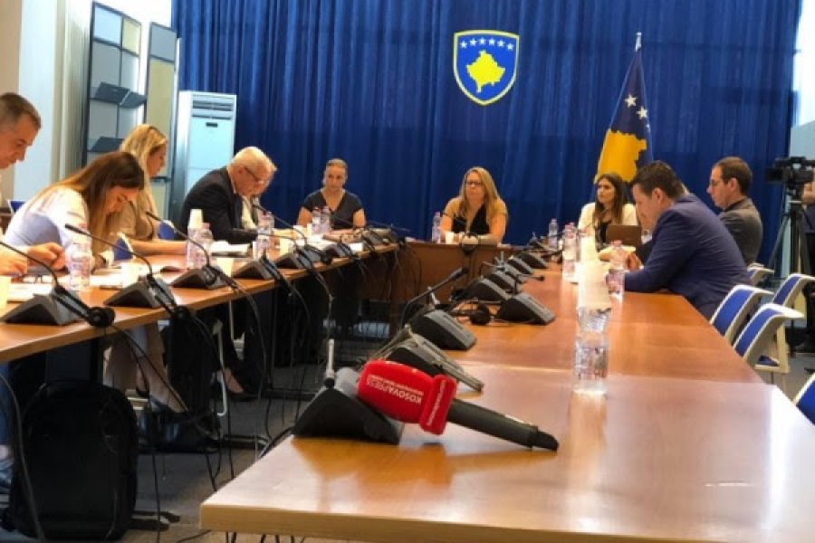 Ministri Sveçla: Në MPB ka pasur tejkalim të vlerave të kontratës