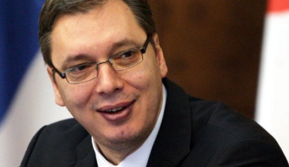 Vuçiq flet me mburrje për kohën sa ishte ministër i Millosheviqit