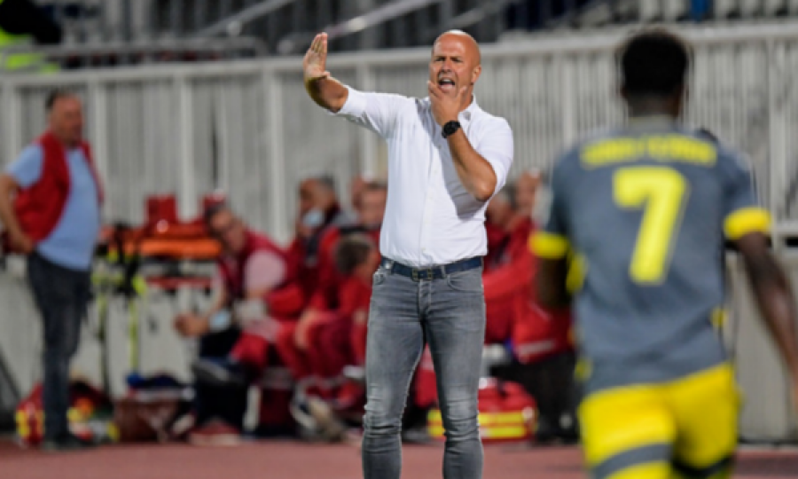 Trajneri i Feyenordit i zhgënjyer me barazimin me Dritën në “Fadil Vokrri”