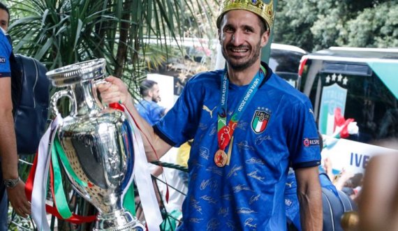 Chiellini dëshiron kontratë të përmirësuar për të rinovuar me Juventusin