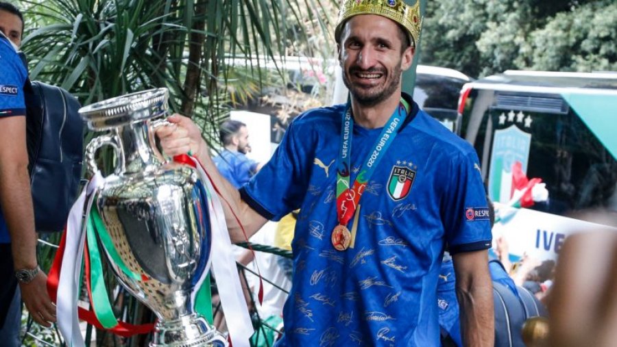 Chiellini dëshiron kontratë të përmirësuar për të rinovuar me Juventusin