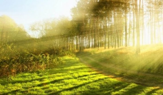  Temperaturat shkojnë deri në 35 gradë sot në Kosovë 