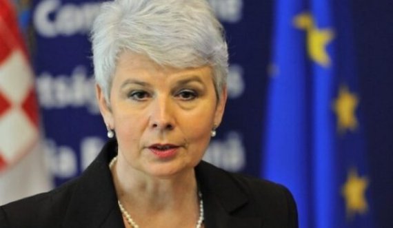 Ish-kryeministrja kroate solidarizohet me familjet e viktimave të aksidentit, “vërshohet” nga komentet negative të serbëve