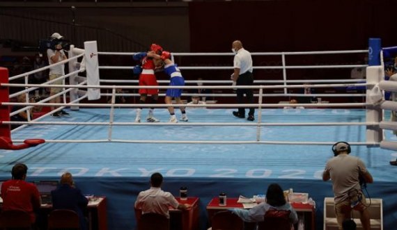 Donjeta Sadiku rrihet nga boksierja britanike, ngel pa medalje olimpike në Tokio