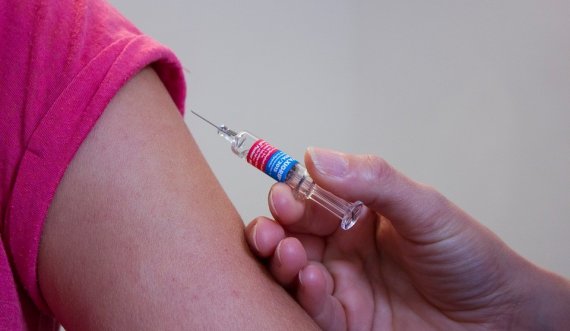 16 mijë e 199 vaksina jepen në 24 orët e fundit në Kosovë 