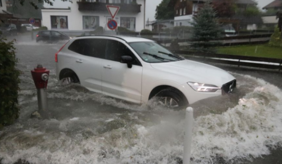 Në Gjermani reshjet e dendura shkaktojnë vërshime të reja