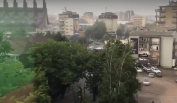 SHBA në pritje të stuhisë shkatërruese Ida që mund të shndërrohet në uragan