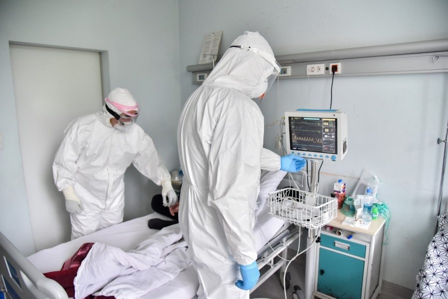  82 pacientë të shtrirë në klinikat COVID dhe spitalet e përgjithshme, 3 në gjendje të rënduar 