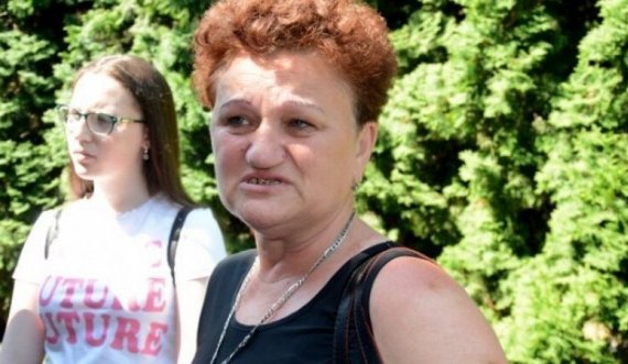 Arrestohet personi që i theu derën e banesës serbes së kthyer në Gjakovë 