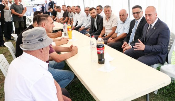 Haradinaj për ngushëllime në familjen Rrustemi: Tragjedia e 25 korrikut do të mbetet dhembje e paharruar për Kosovën