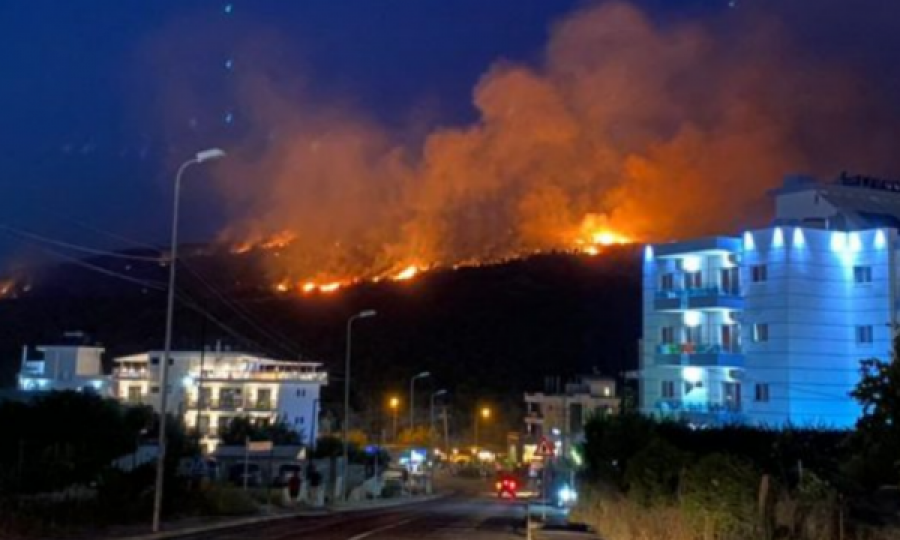  Zjarret përfshijnë jugun e Shqipërisë, problematike situata në Tragjas dhe Karaburun 