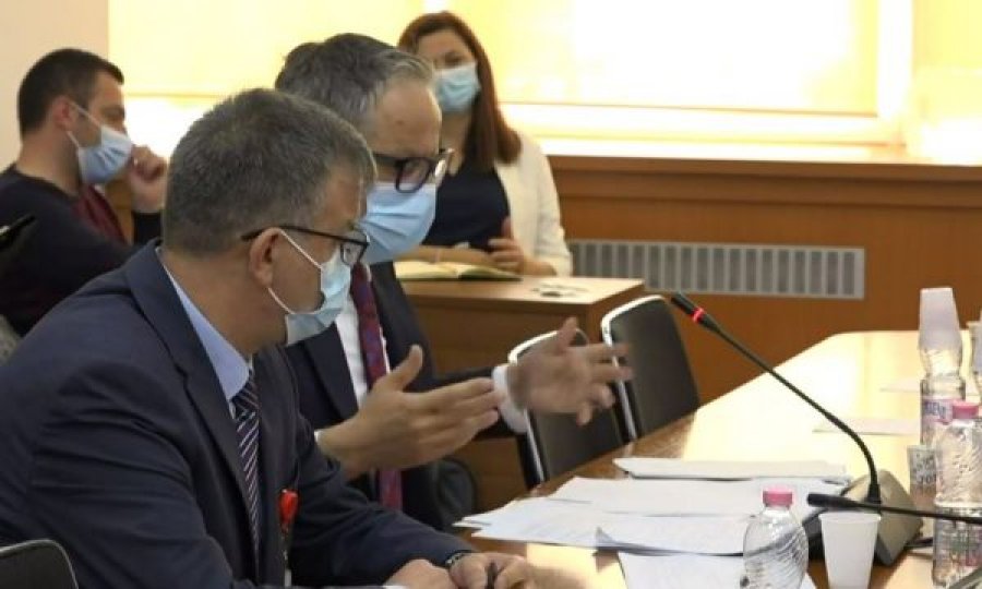 Ministri Vitia e pranon se ka pasur hezitim të personelit shëndetësorë për ta marrë vaksinën Anti-COVID